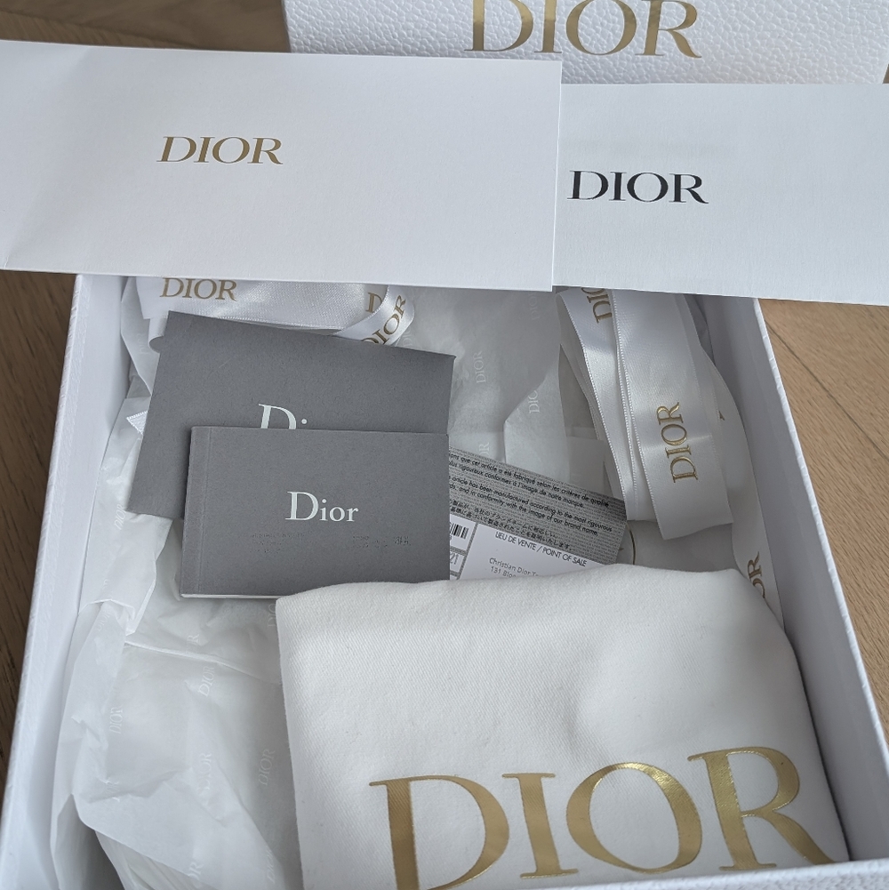 Dior Caro Small Black and Gold Quilted Chain Bag - Picture 3 of 12